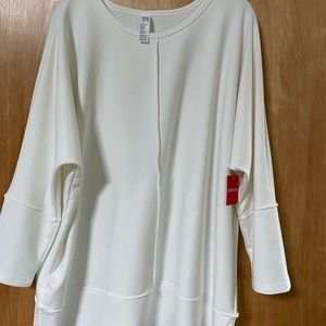Spanx Perfect Length Top White (Powder) 3/4 Sleeve Dolman Sleeve Cozy Sweatshirt